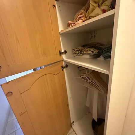 A La Semaine Ou Au Jour / Location Meuble 30m² Apartament *