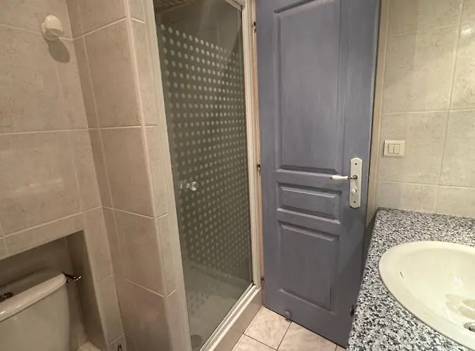 A La Semaine Ou Au Jour / Location Meuble 30m² * La Ciotat